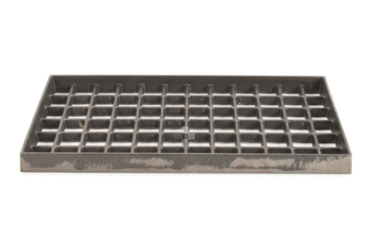 Royal Range 1803 Cast Iron Bottom Waffle Grate (8" x 15")